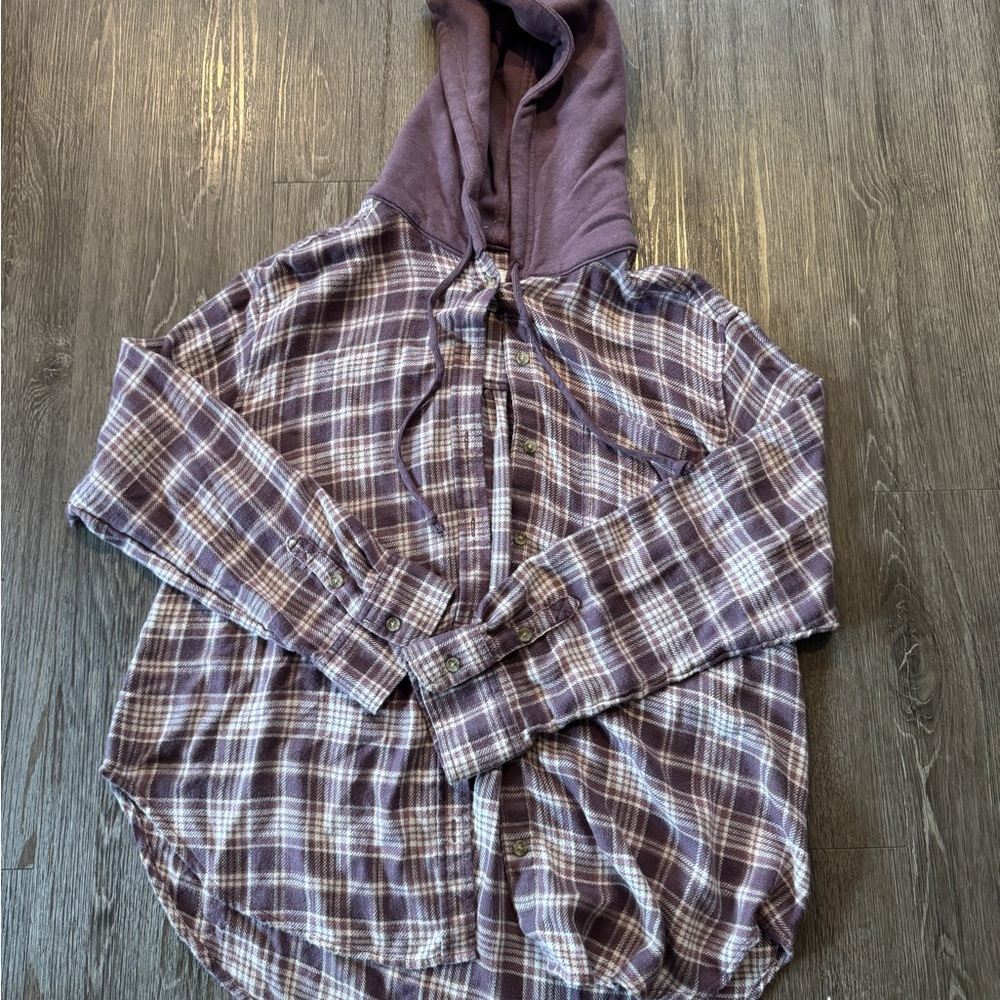 American Eagle Outfitters Purple Plaid Hooded Button-Up